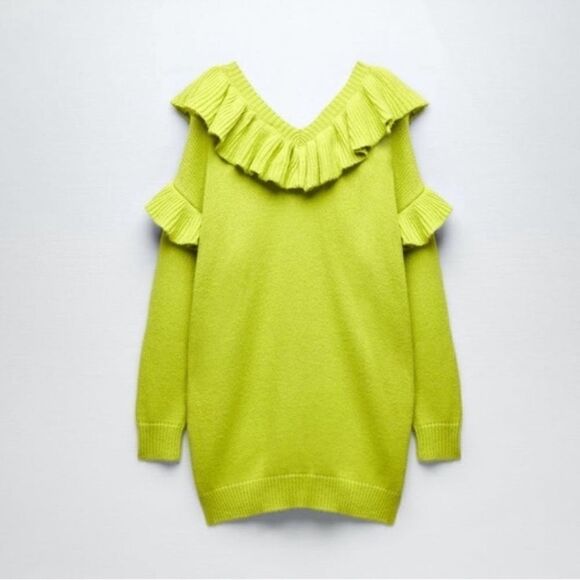 Zara Green Ruffled Long-sleeve Oversized Tunic Sweater(Size M-L) - Picture 2 of 8